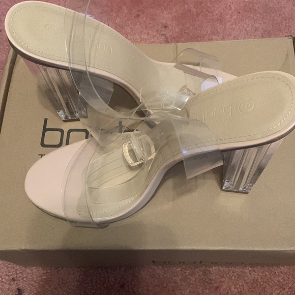 Clear Nude Heels - Picture 2 of 4